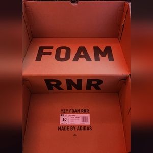 Adidas YZY FOAM RNR